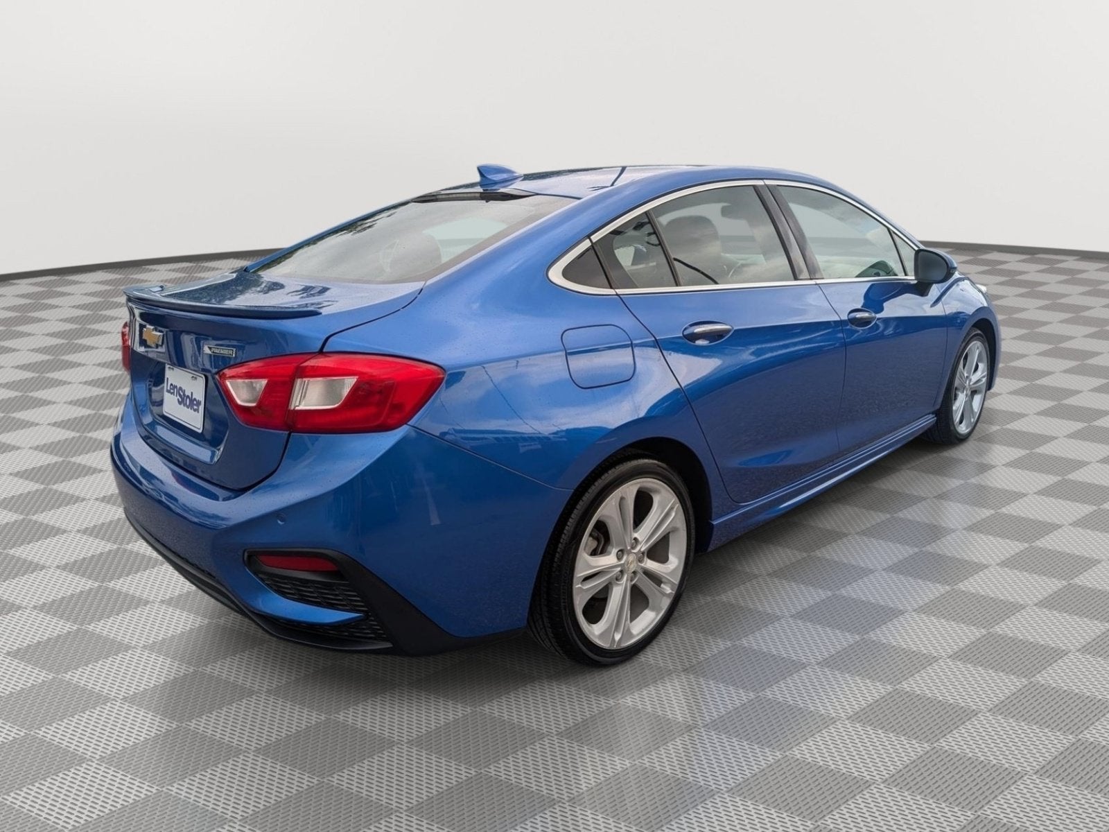 2017 Chevrolet Cruze — detail view