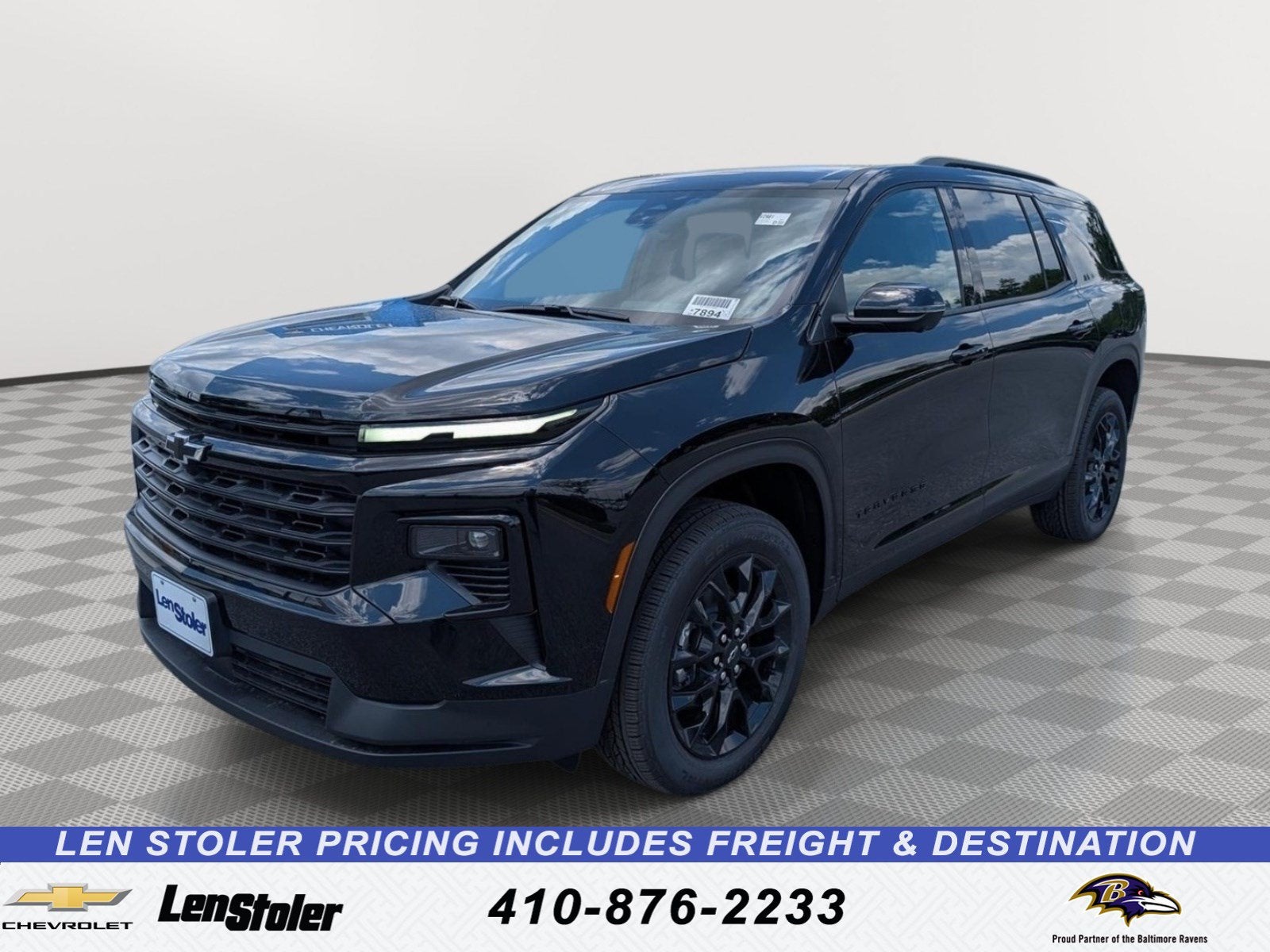 2026 Chevrolet Traverse LT in Mosaic Black Metallic — front three-quarter view