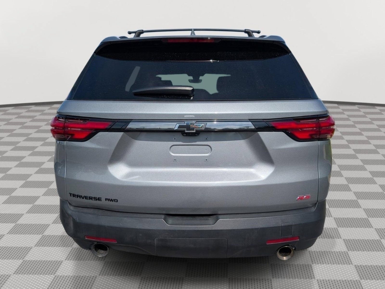2023 Chevrolet Traverse — rear three-quarter view