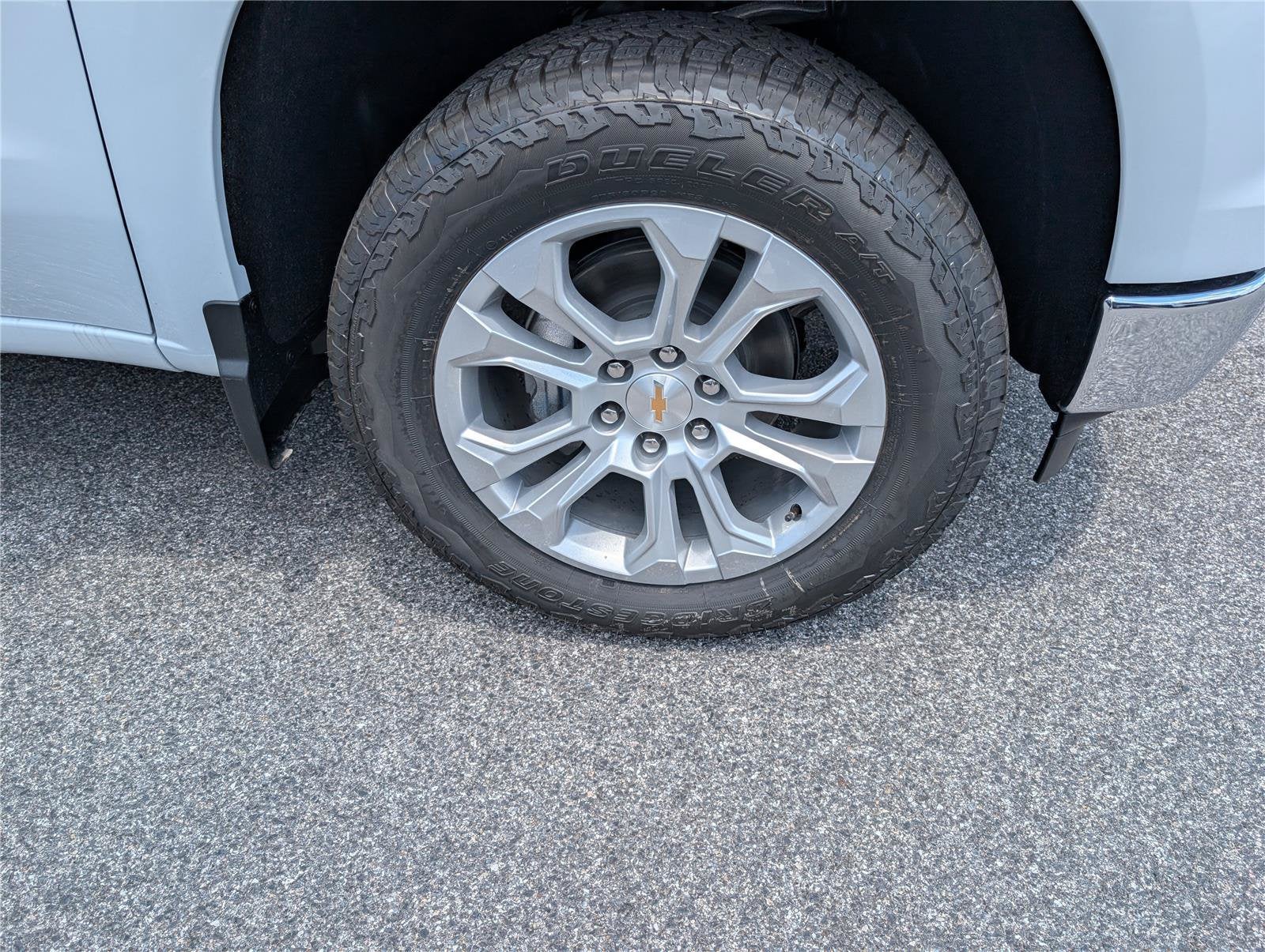 2026 Chevrolet Silverado 1500 — detail view