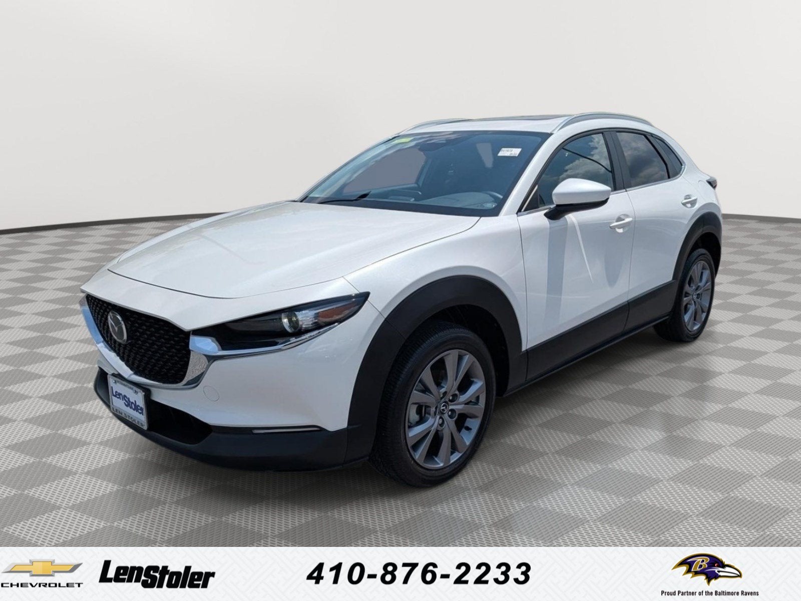 2024 Mazda Mazda CX-30 2.5 S Preferred Package in Snow Flake White — front three-quarter view