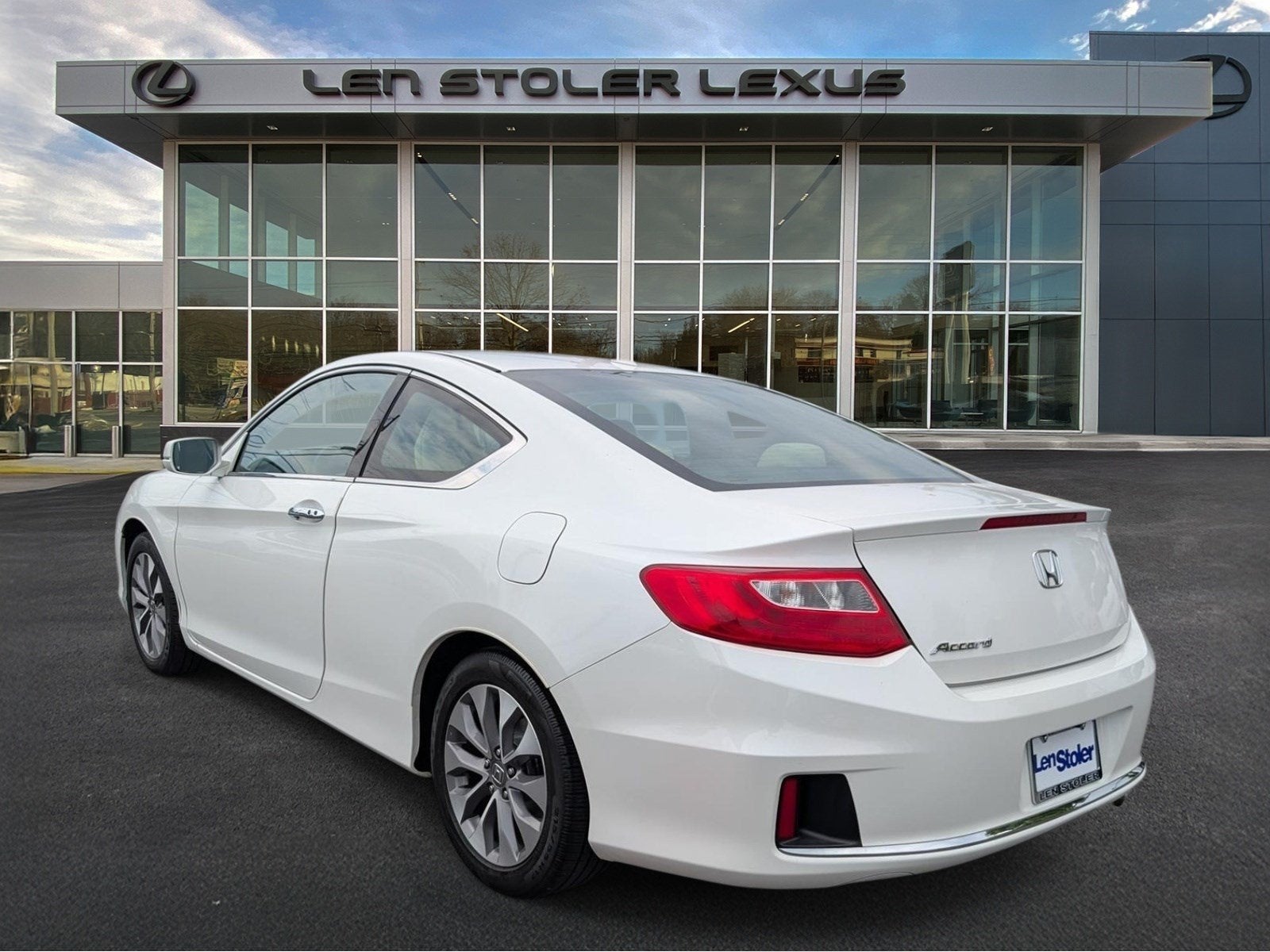 2014 Honda Accord Coupe — detail view