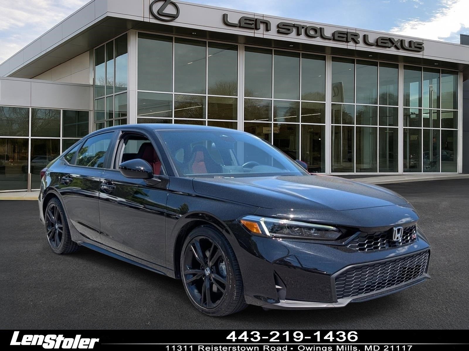 2025 Honda Civic Si Base in Crystal Black Pearl — front three-quarter view