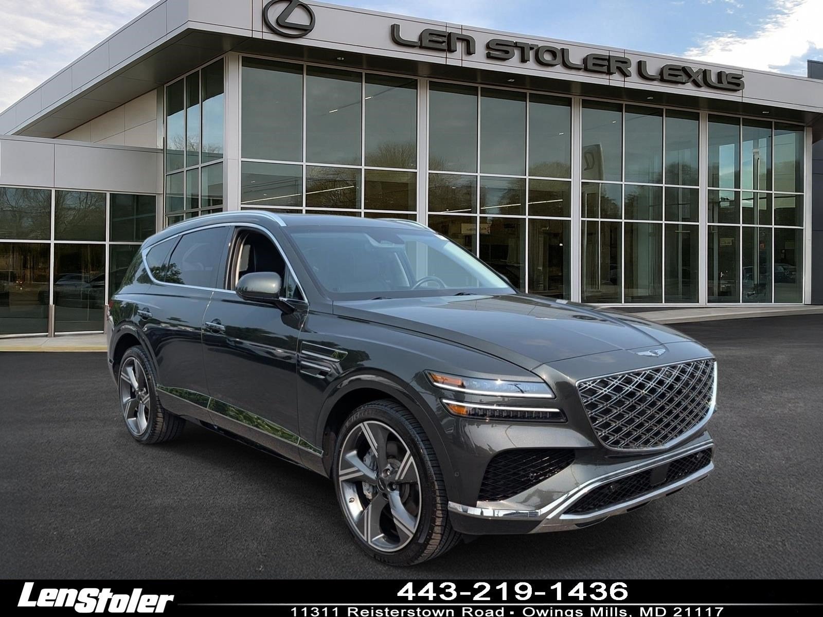 2025 Genesis GV80 2.5T Prestige in Storr Green — front three-quarter view