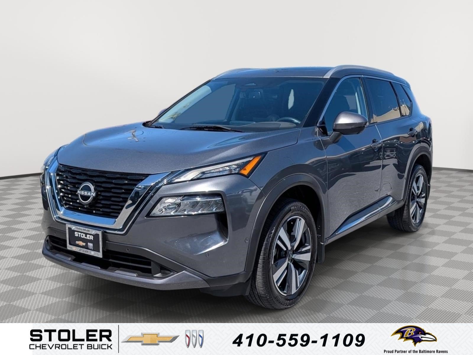 2023 Nissan Rogue SL in Gun Metallic — front three-quarter view